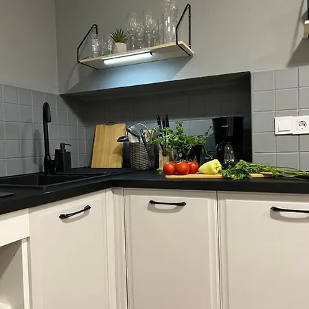 Cinderella With Free Parking Pula