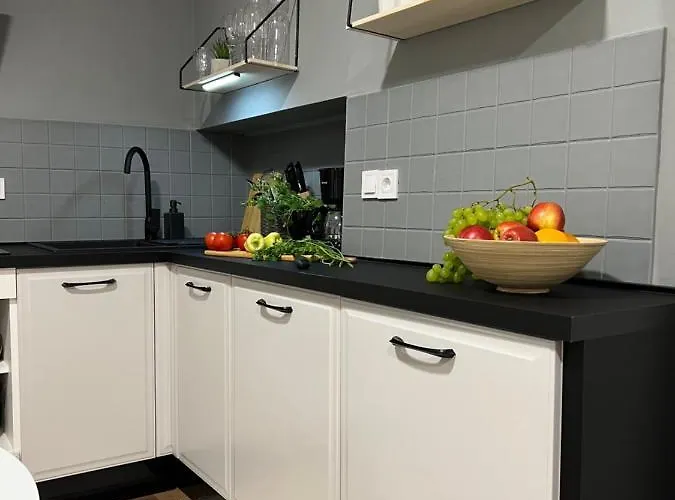 Cinderella With Free Parking * Pula