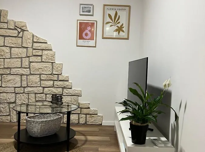 Cinderella With Free Parking Apartment Pula