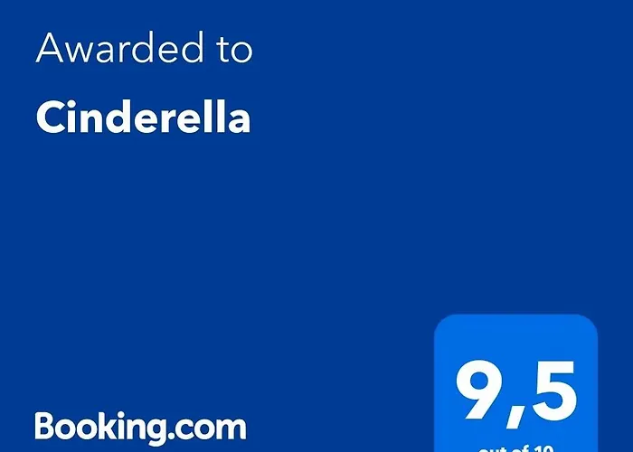 Cinderella With Free Parking Pula