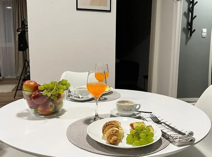 Cinderella With Free Parking Appartement *