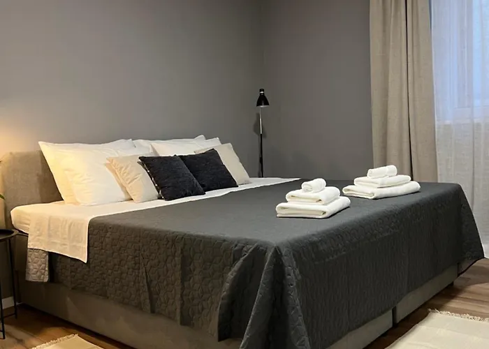 Cinderella With Free Parking Appartement *